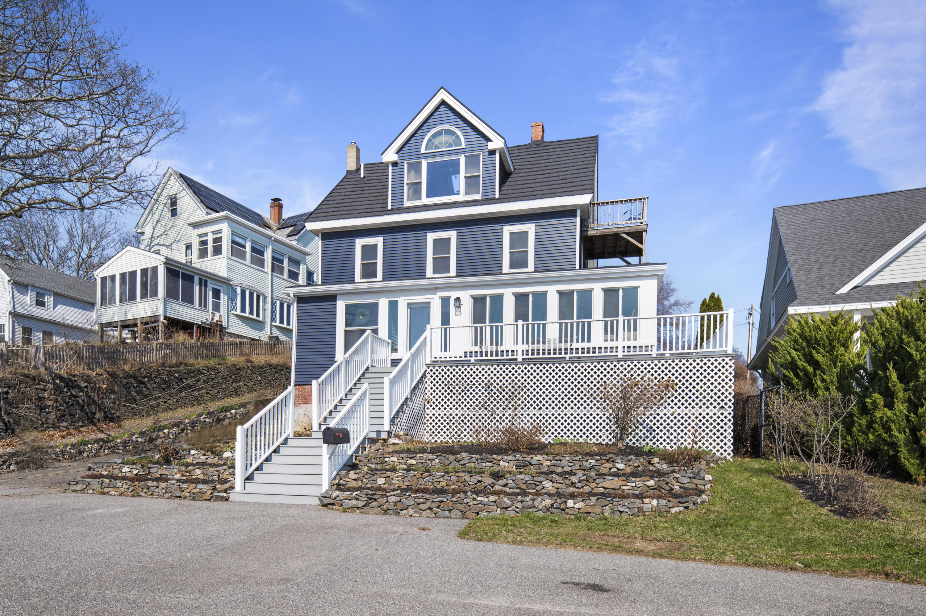 30 Bridge Street, Kittery, ME, 03904