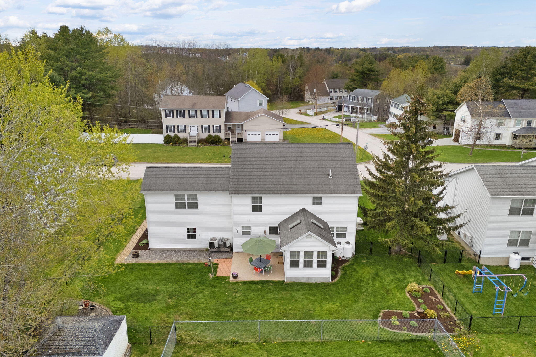 27-web-or-mls-30-bowdoin-dr