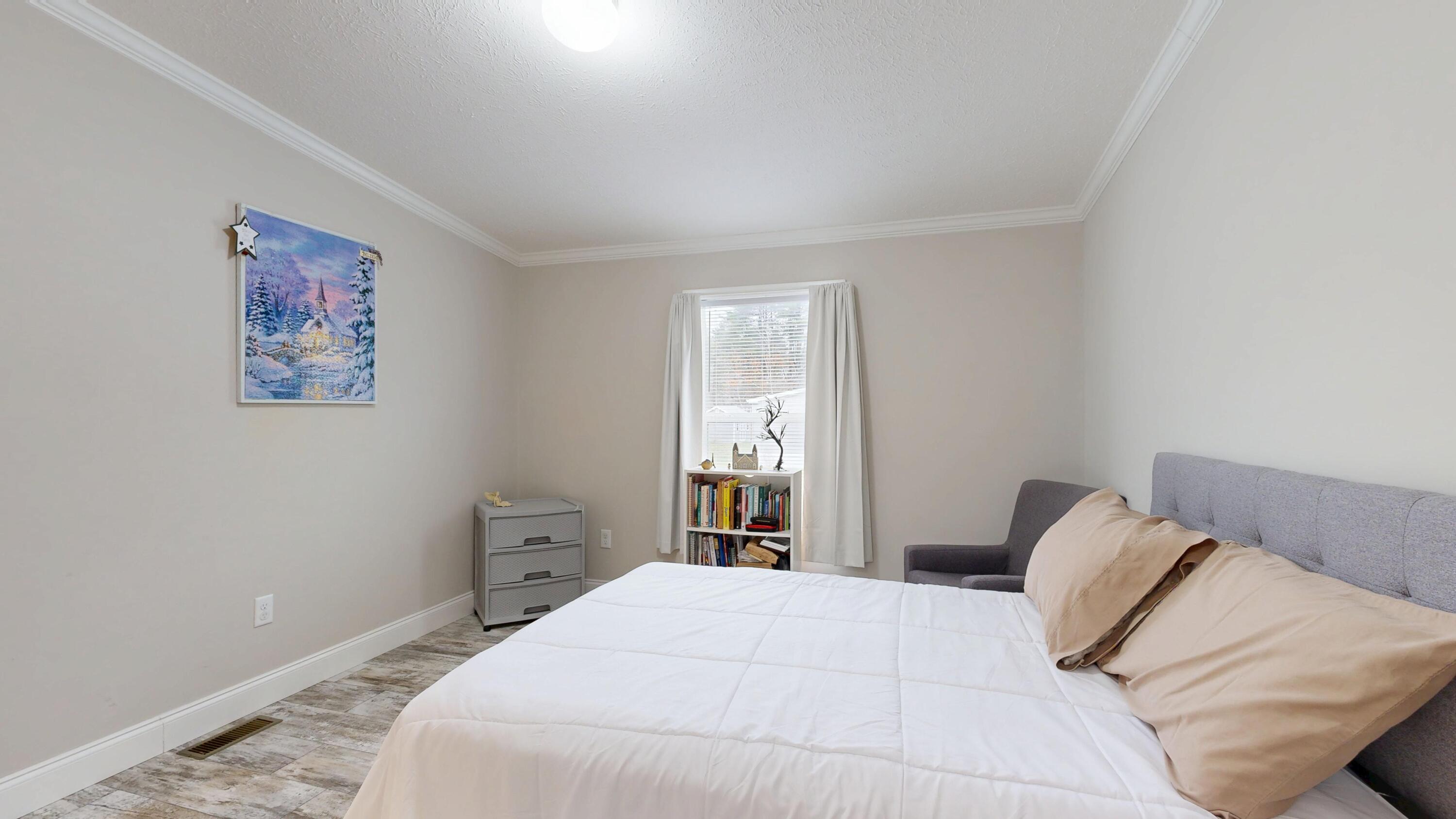 11 Trent Drive, Lisbon, ME, 04250