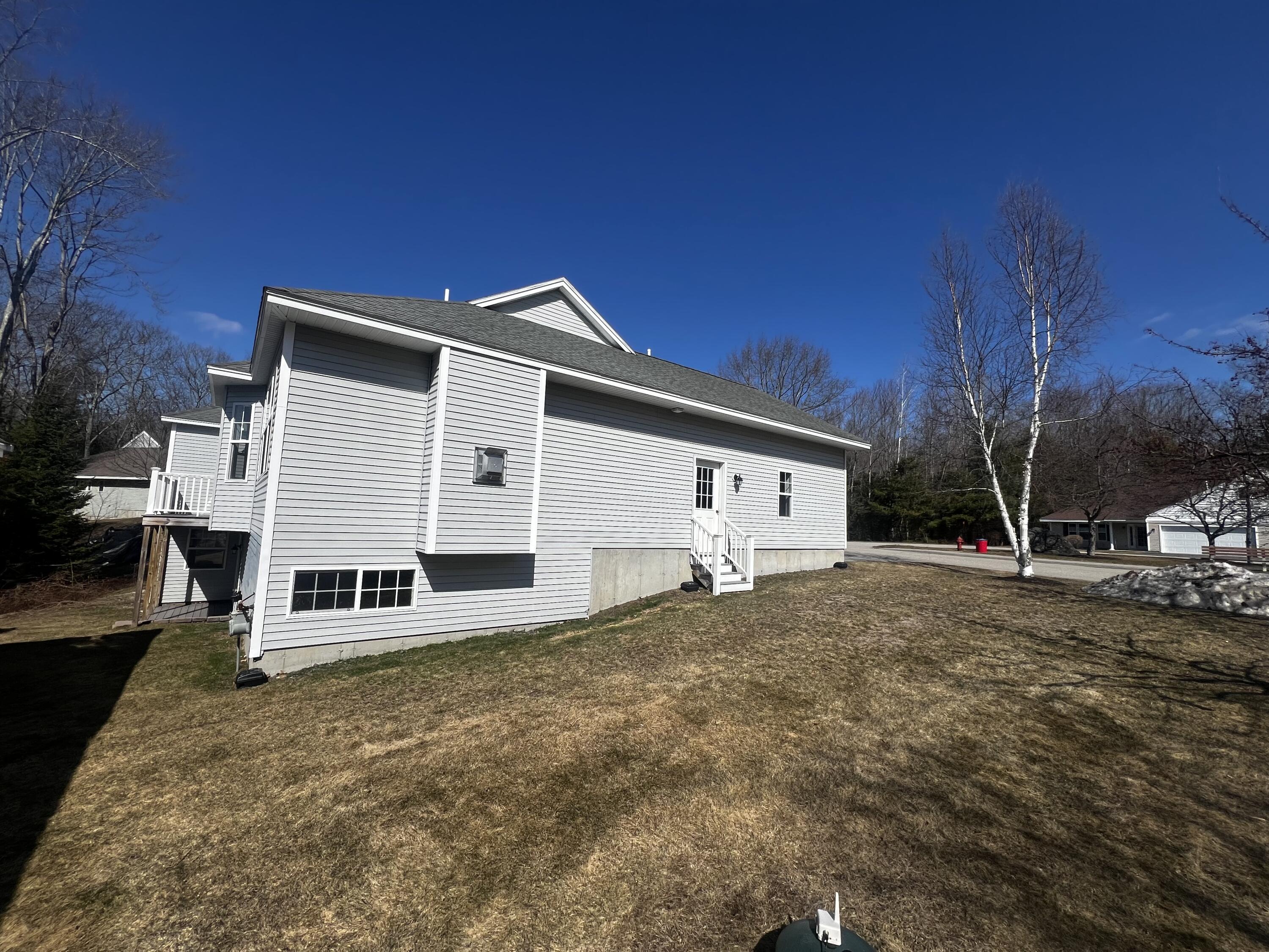 52 Macintosh Lane 52