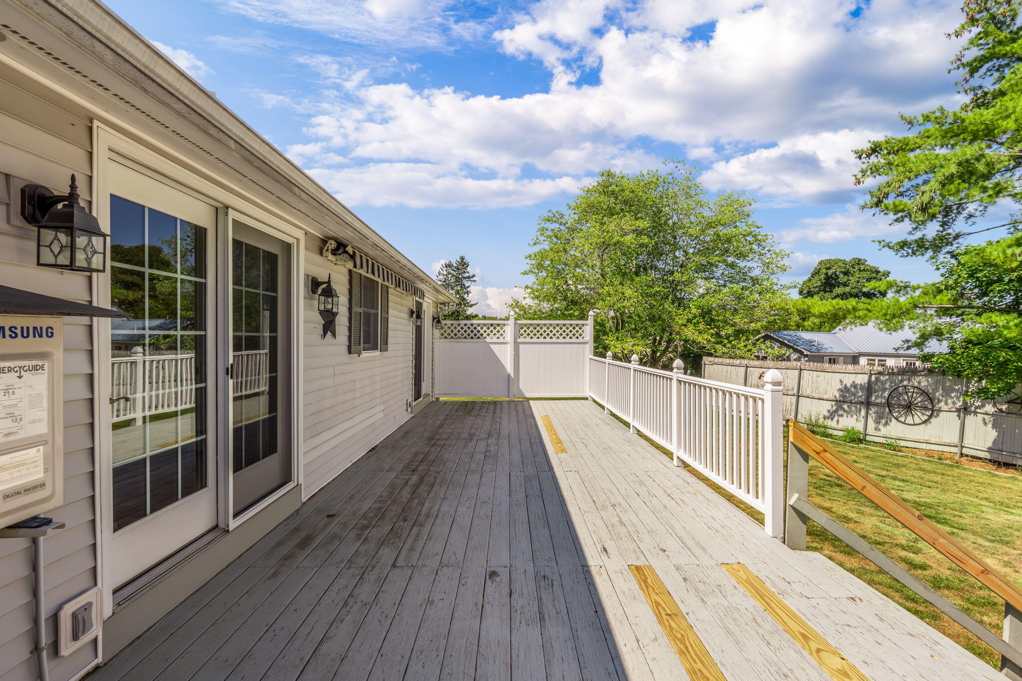 50 Laurel Circle, Bangor, ME 04401 Deck
