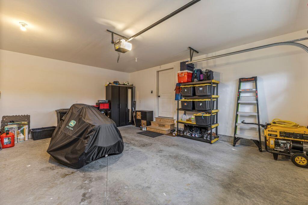 11 Estes Drive, Standish, ME, 04085