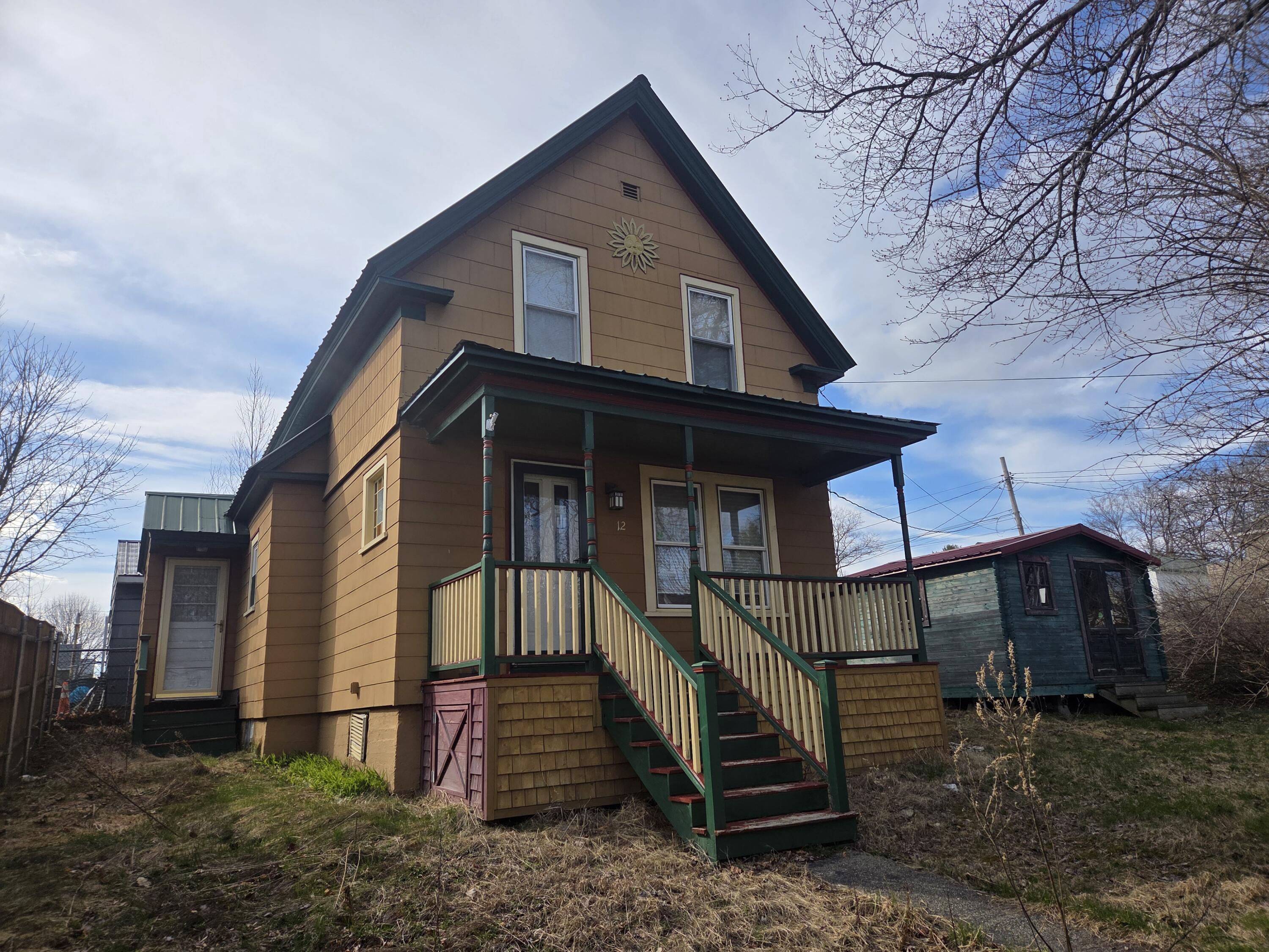 12 Elm Street, East Millinocket, ME, 04430