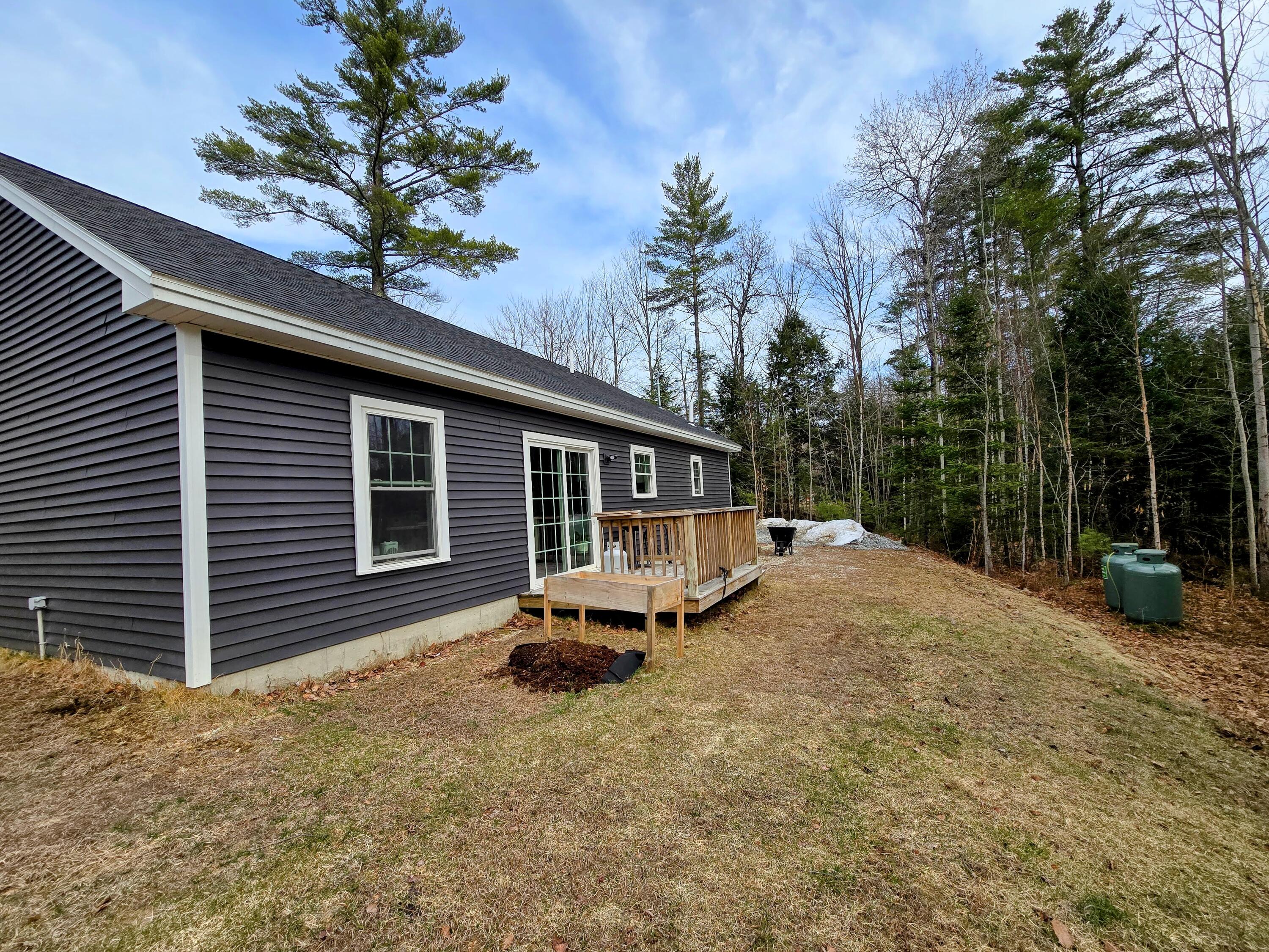 976 Park Street, Paris, ME, 04281