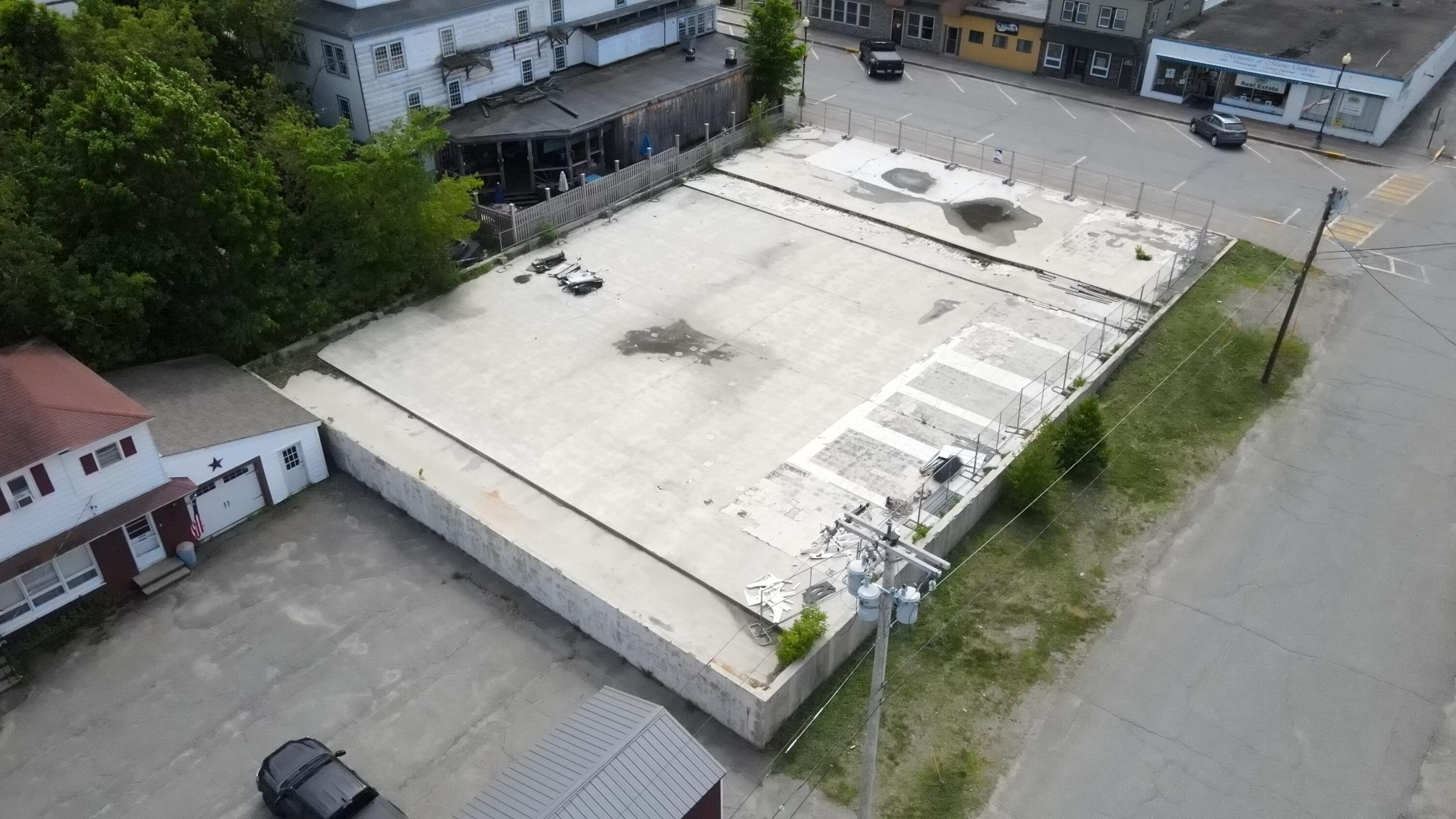 75 Penobscot Avenue, Millinocket, ME, 04462