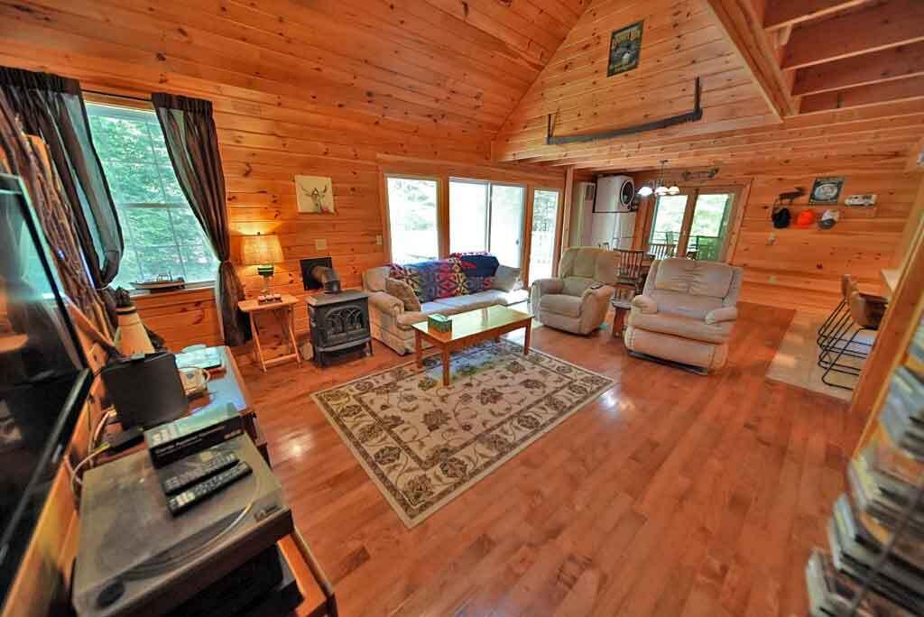 rental-lake-property-maine-