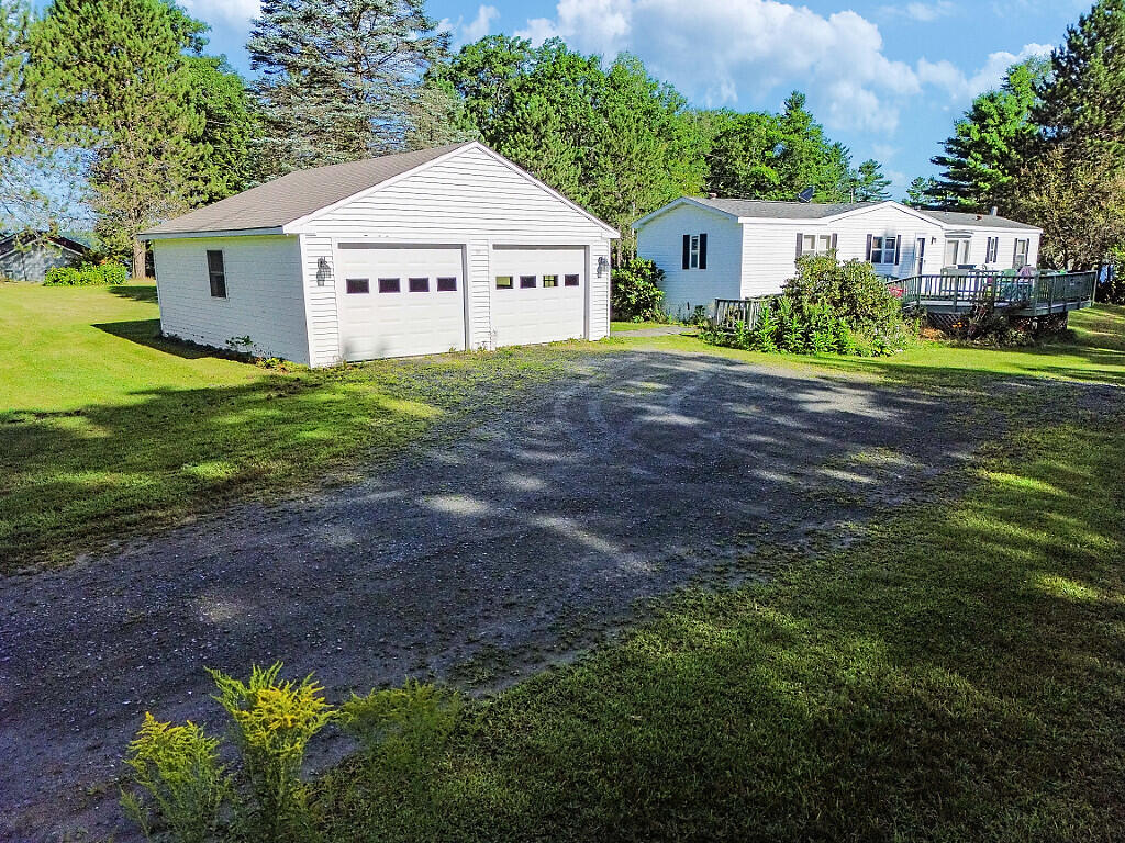 41 Milkweed Lane, Sidney, ME, 04330