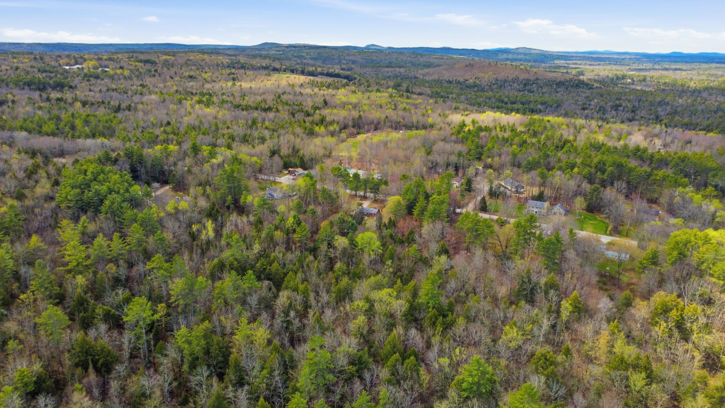 392 Elm Street, Mechanic Falls, ME, 04256