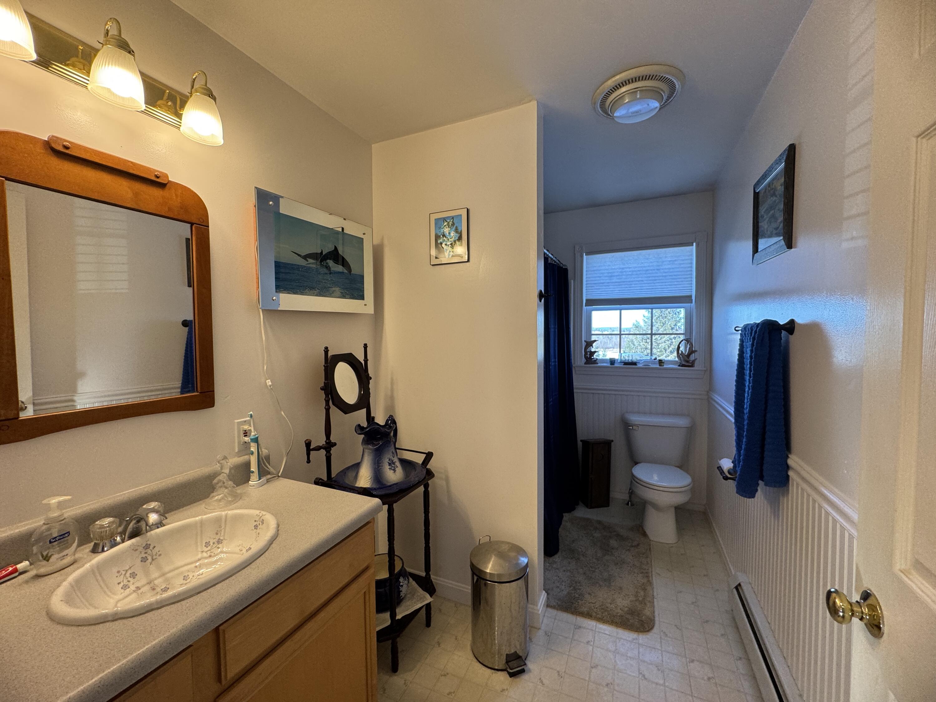 387 Exeter Road, Corinth, ME, 04427