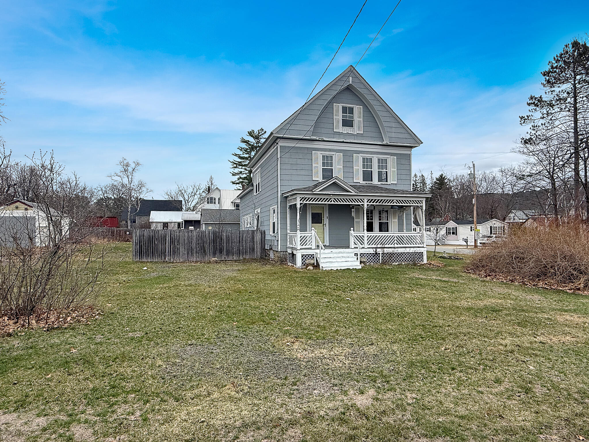 40 Pine Street, Dixfield, ME, 04224