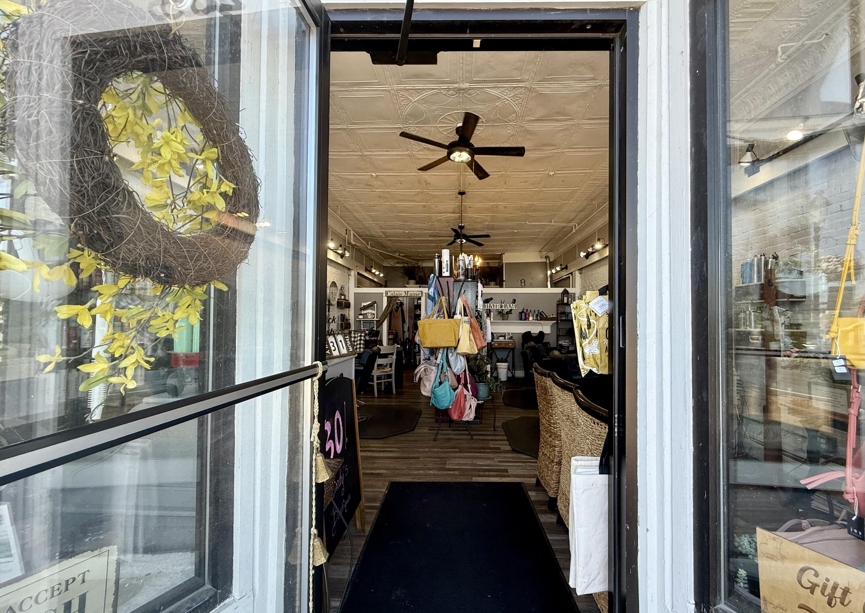 283 Main Street, Calais, ME, 04619