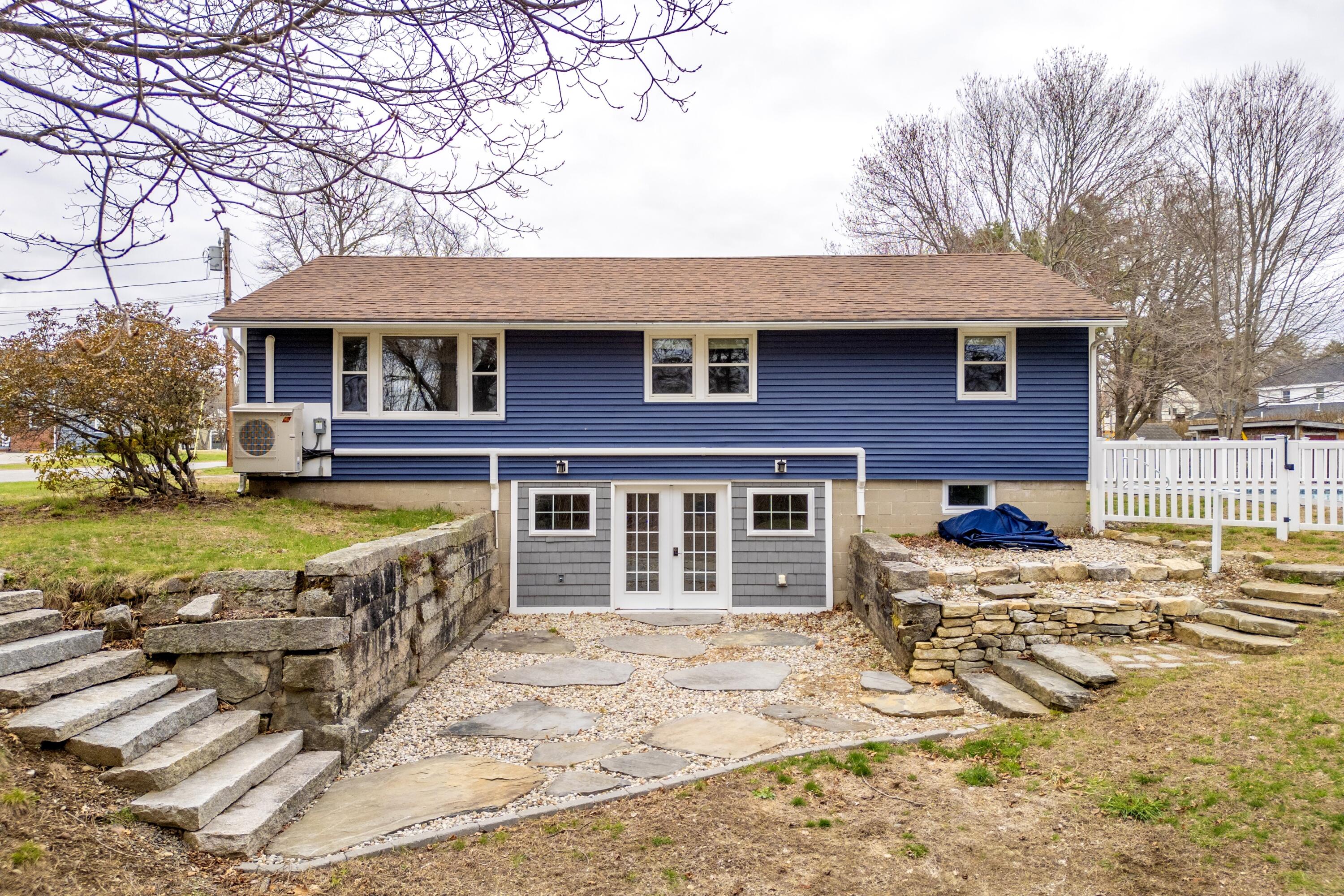 7 Sunset View Street, Gray, ME, 04039