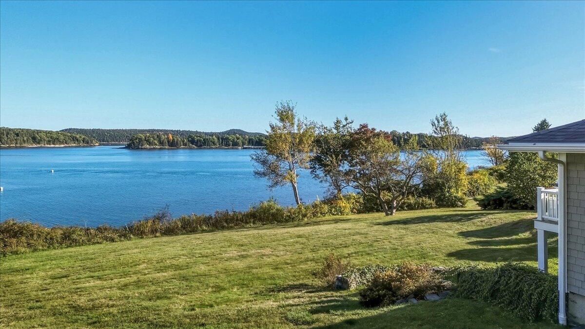 79 Perkins Street, Castine, ME, 04421