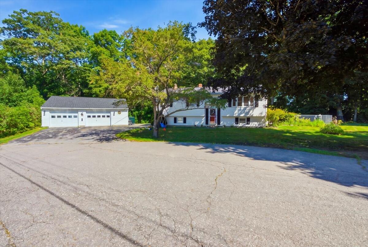Photo of 17 Rolfe Circle Gardiner ME 04345