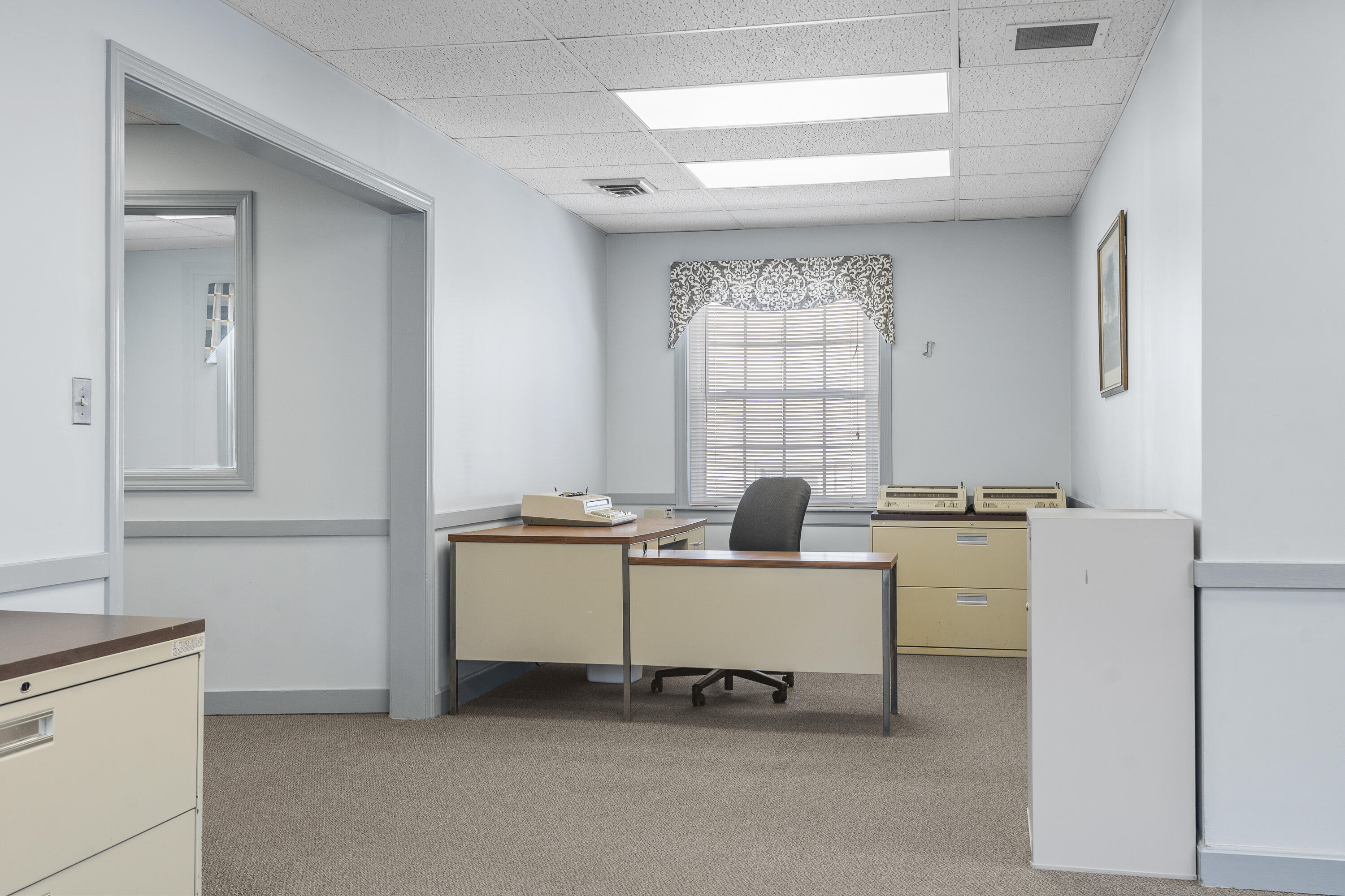 100 Main Street, Damariscotta, ME, 04543