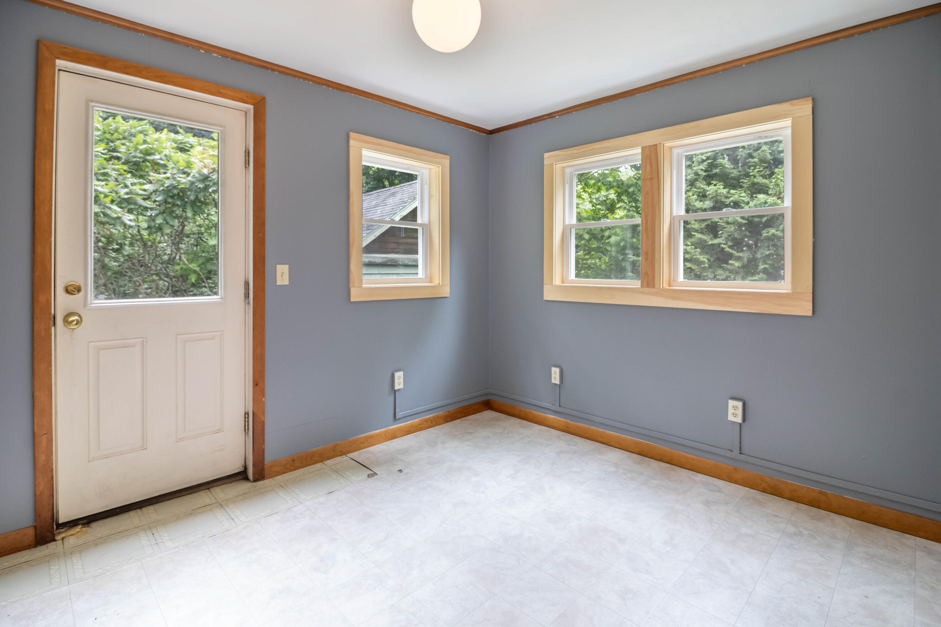 36 Kelley Road, Orono, ME, 04473