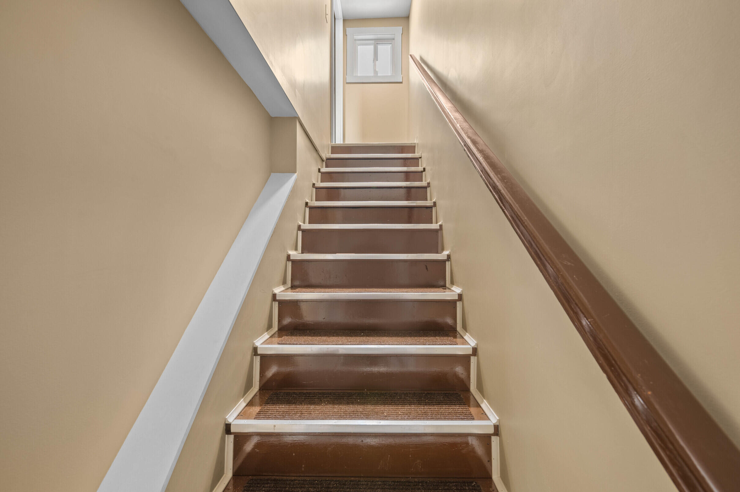 15 Jefferson Street, Augusta, ME, 04330