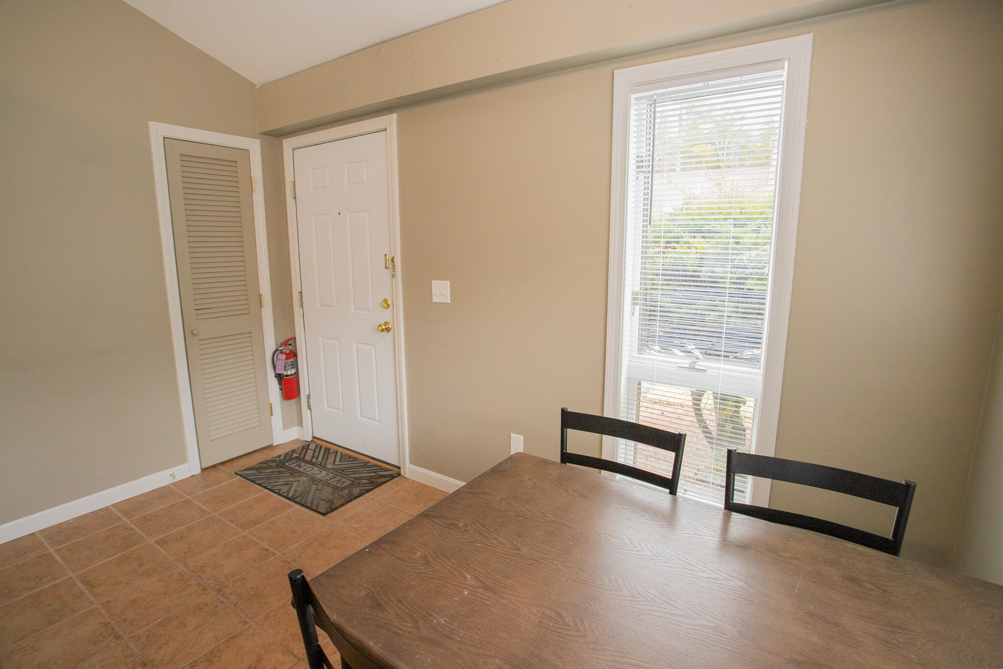 10 Hubbard Farms Road UNIT 6, Orono, ME, 04473