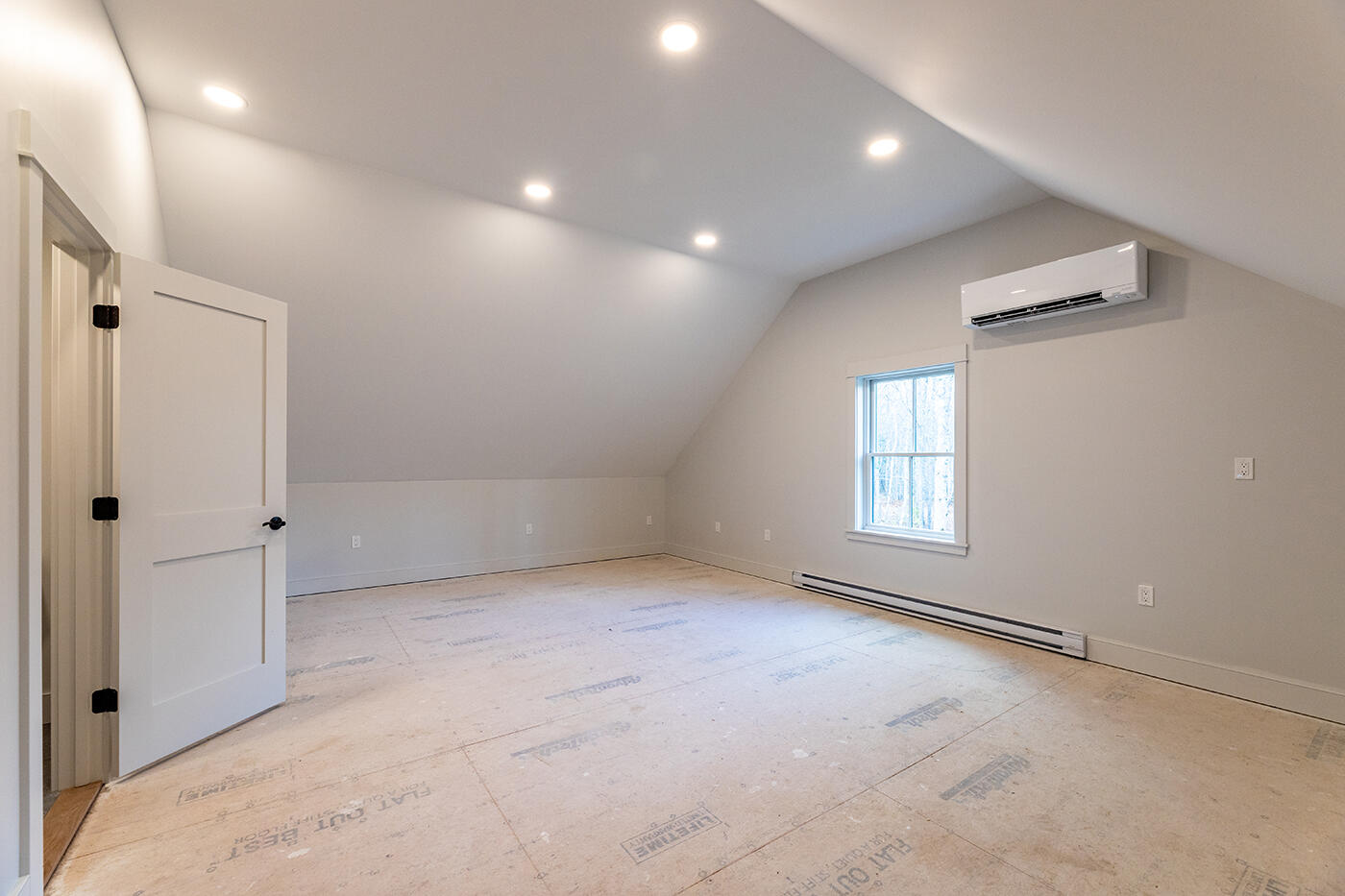 185 Glenwood Lane, Northport, ME, 04849