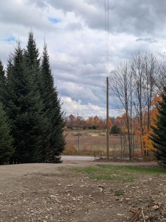 12 Country View Lane, Freedom, ME, 04941