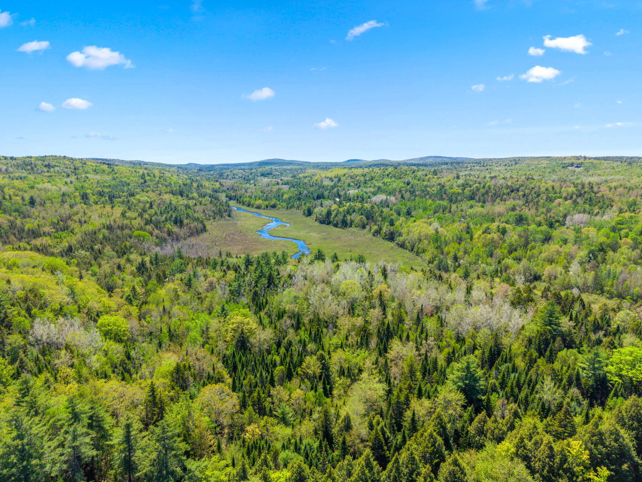 Beautiful stream - 6.6 acres