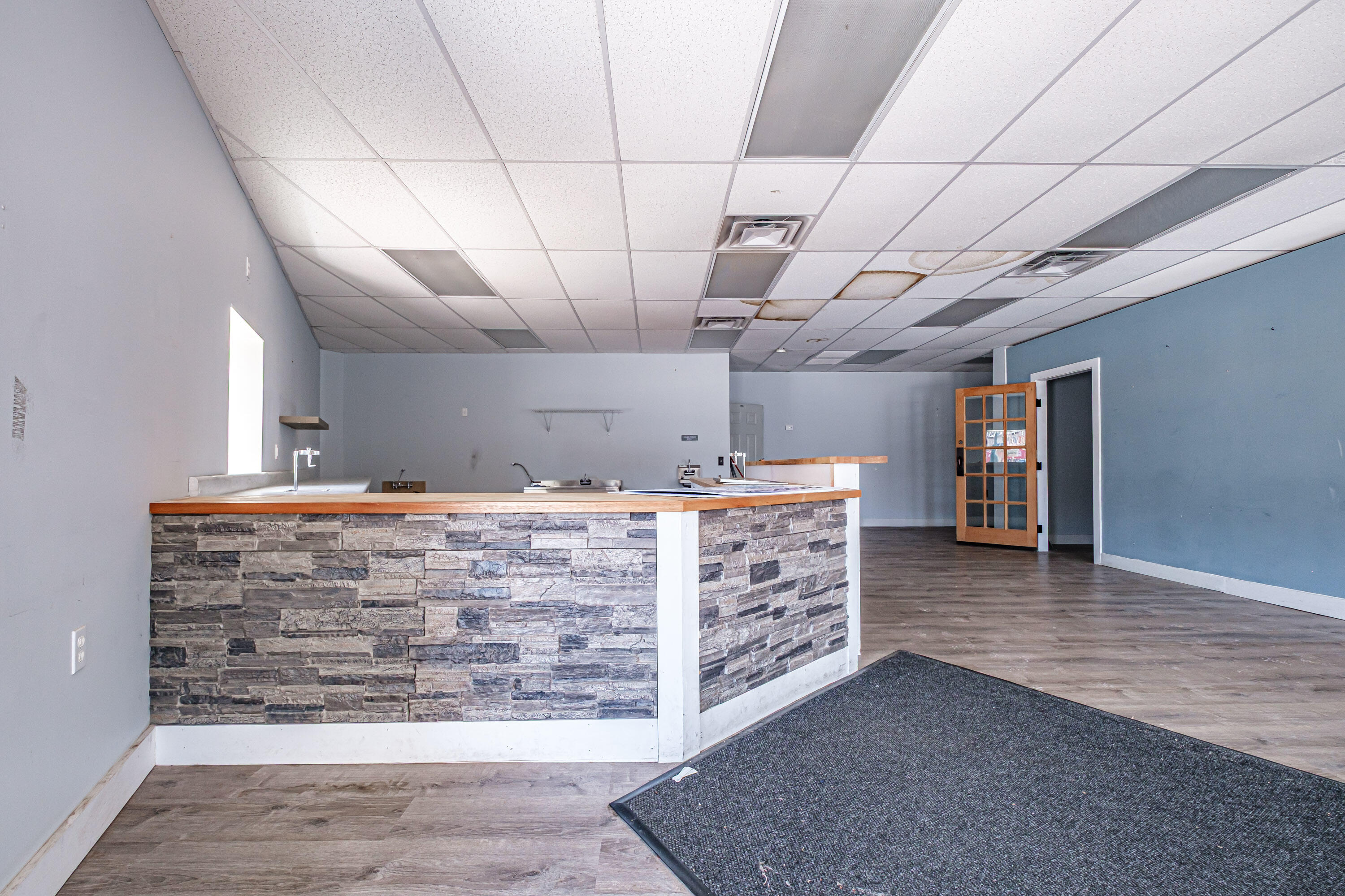 863 Main Street, Westbrook, ME, 04092