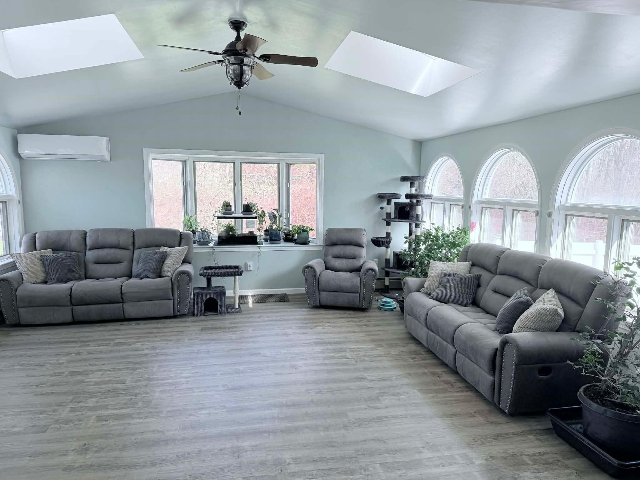 18 Martin Heights, Raymond, ME, 04071