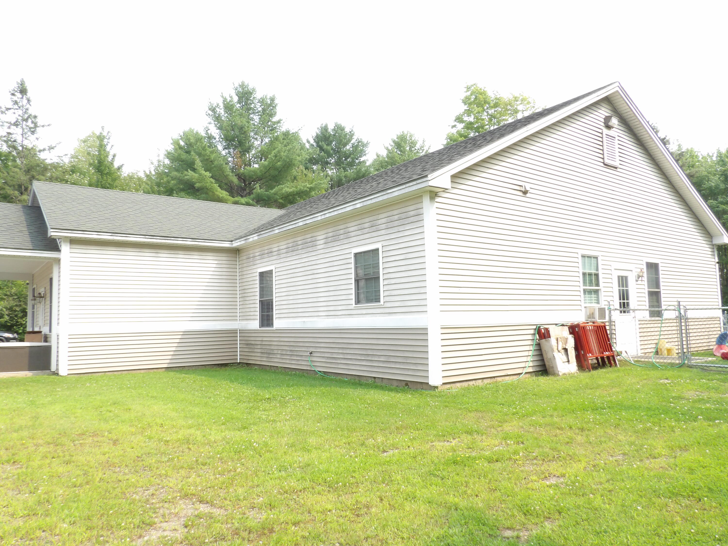 18 Ellingwood Drive, Newport, ME 04953 — photo 3