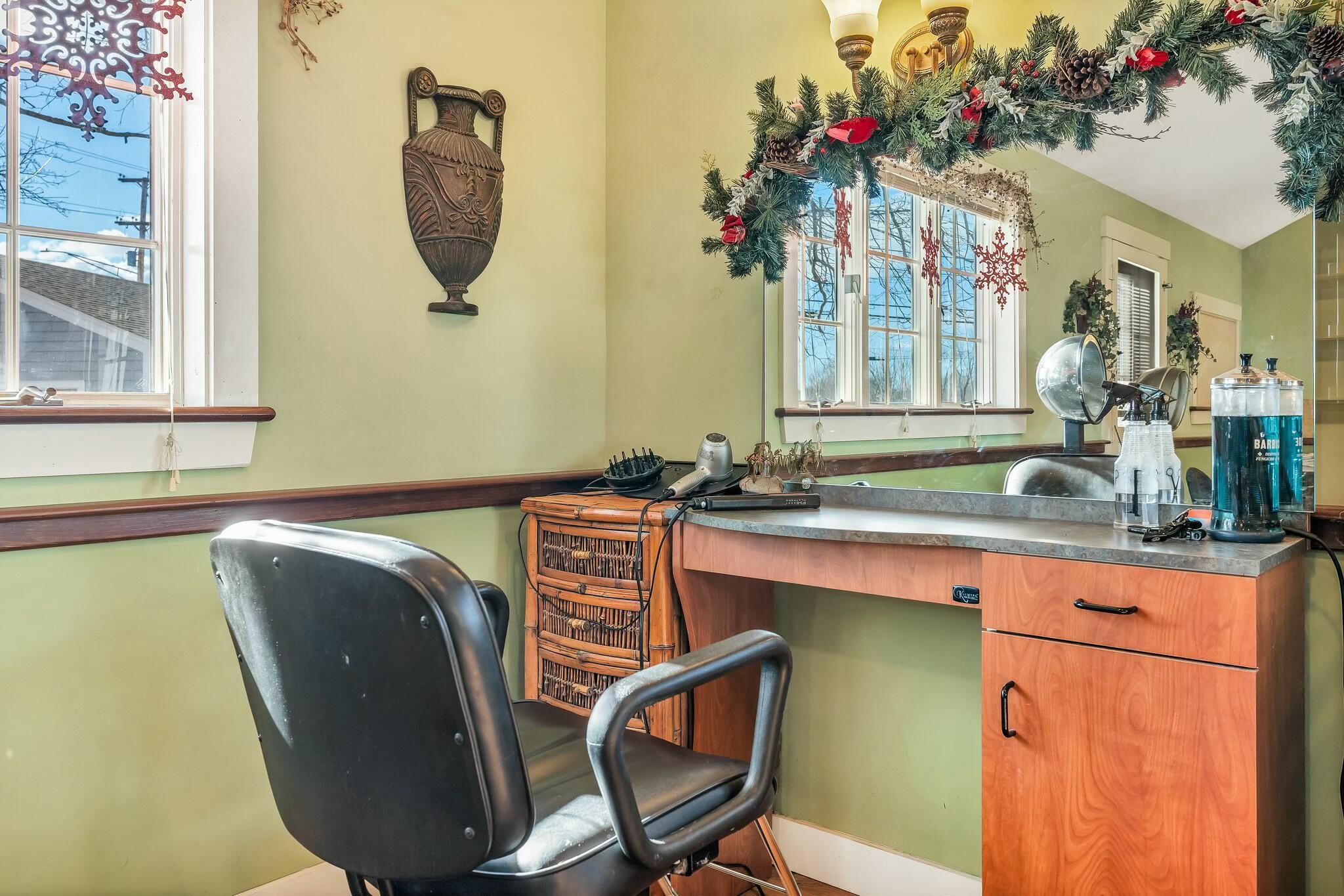 242 Park Street, Rockland, ME, 04841