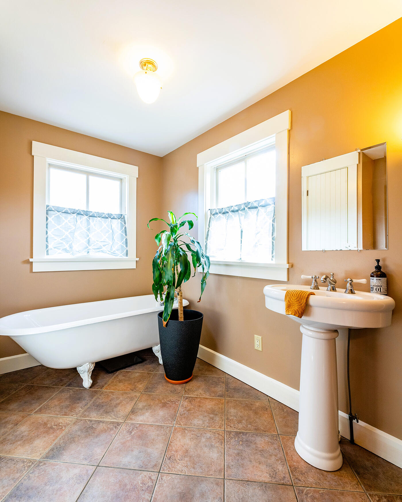 55 Bluebird Road, Warren, ME, 04864