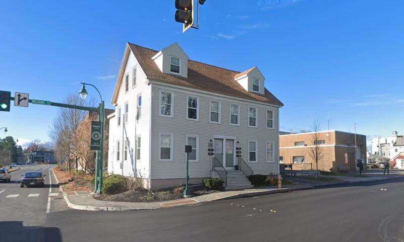 17 Mechanic Street, Westbrook, ME, 04092