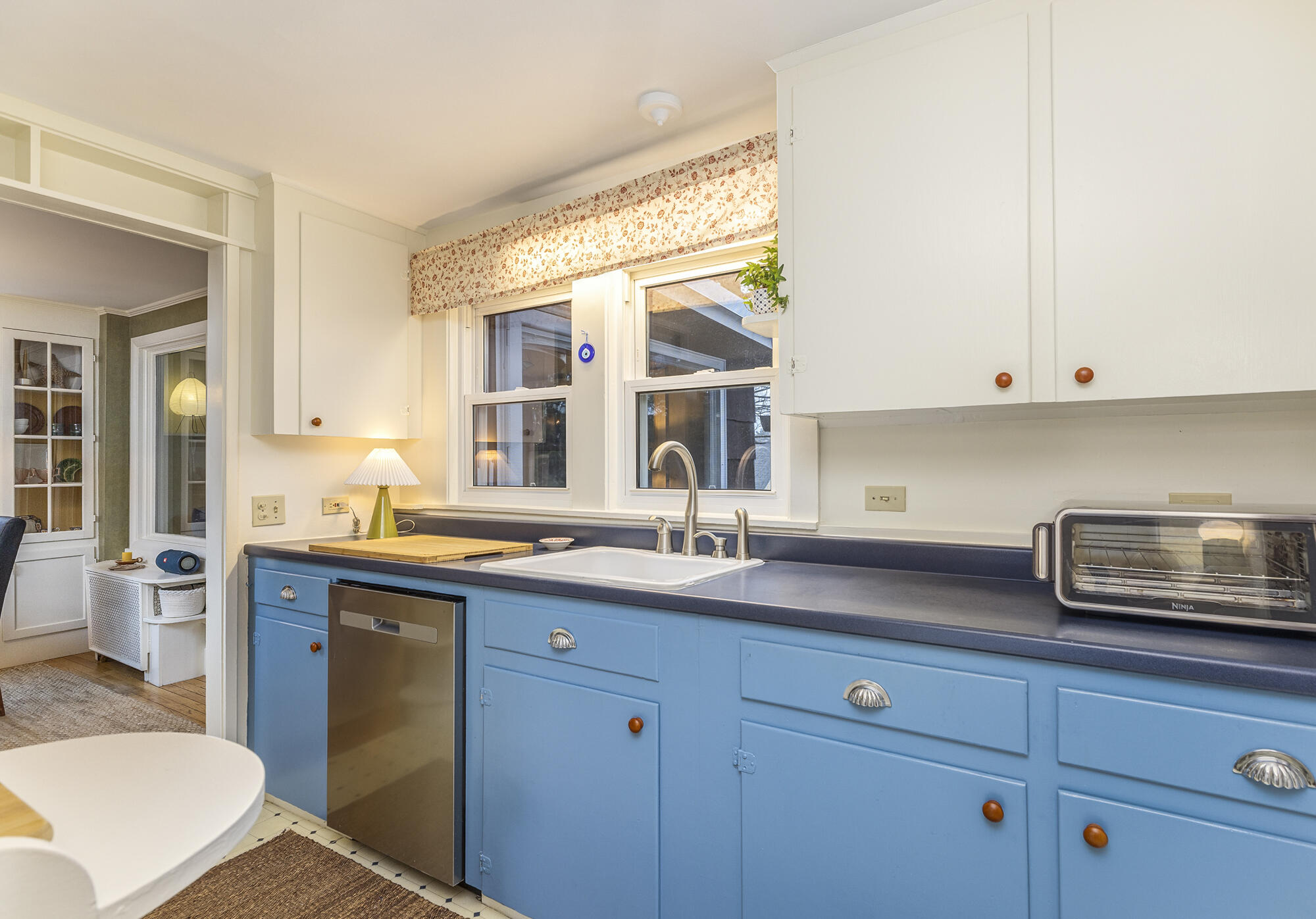 59 Ocean View Road, Cape Elizabeth, ME, 04107