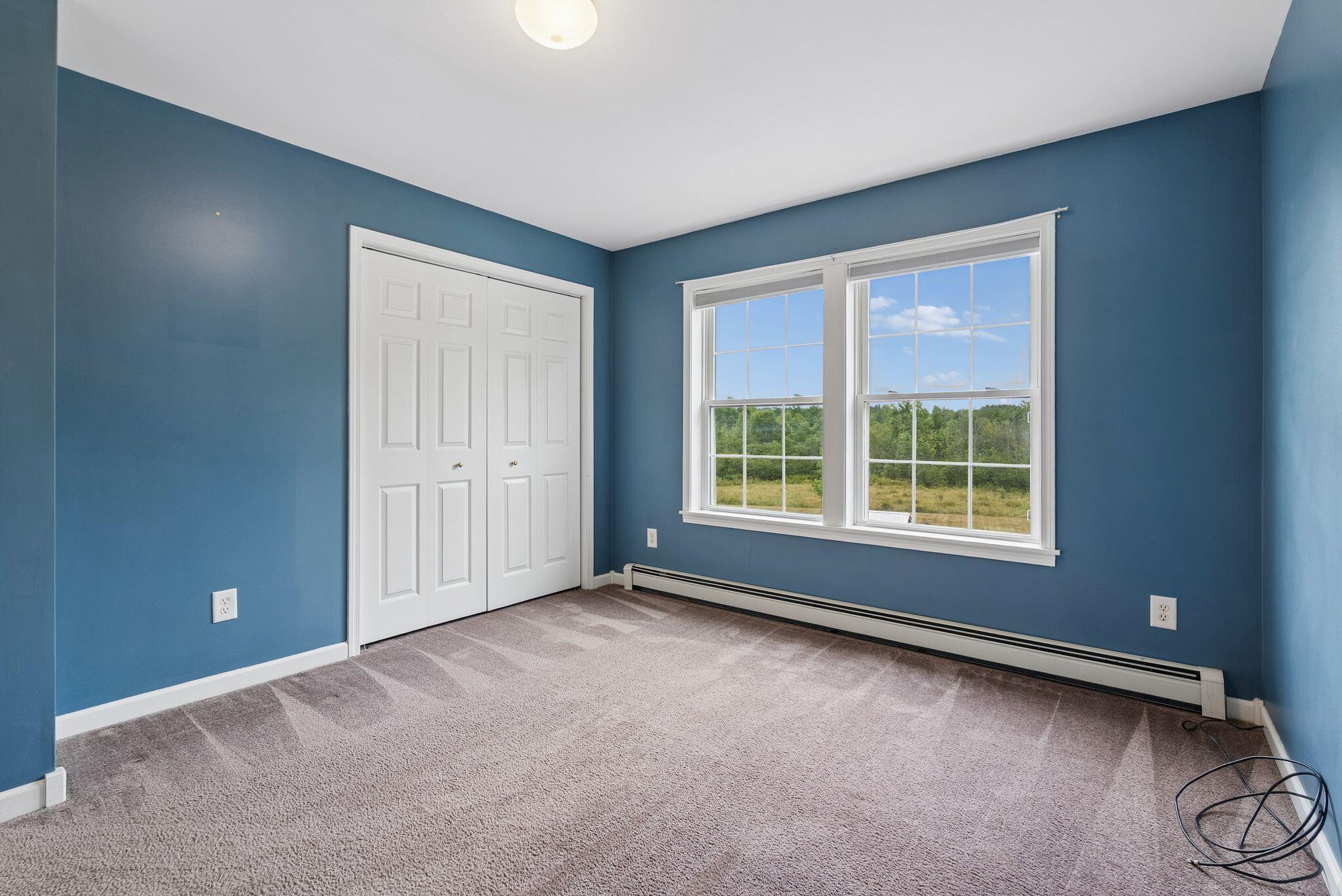 31 Murray Drive, Buxton, ME 04093 31 Murray Dr