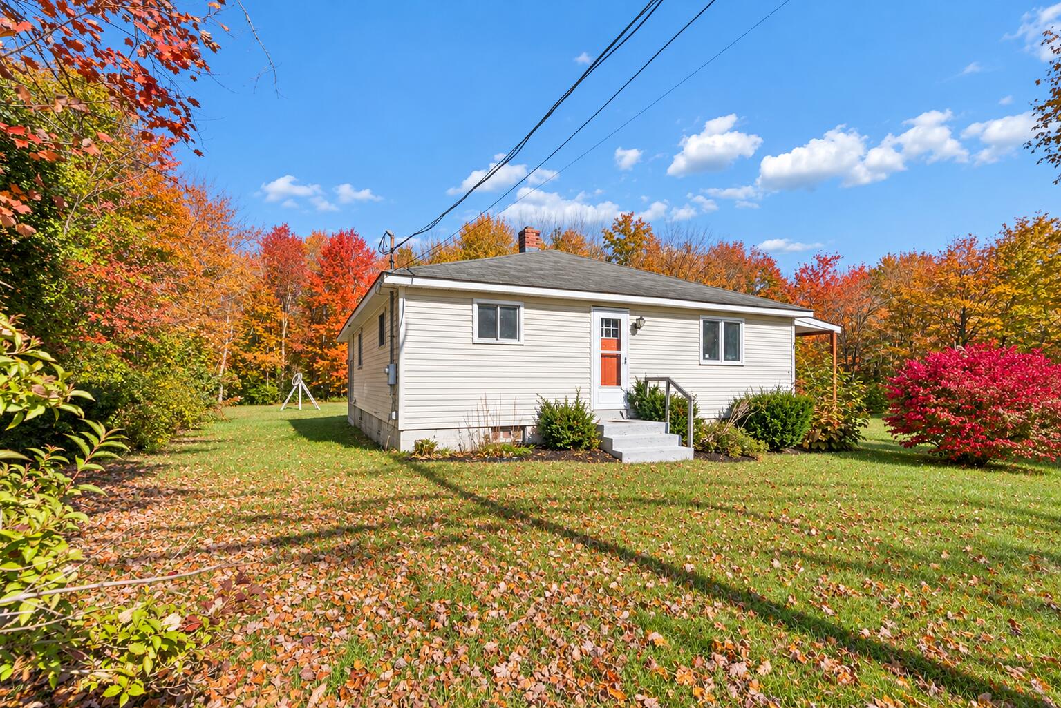 Photo of 15 Ross Road Kennebunk ME 04043