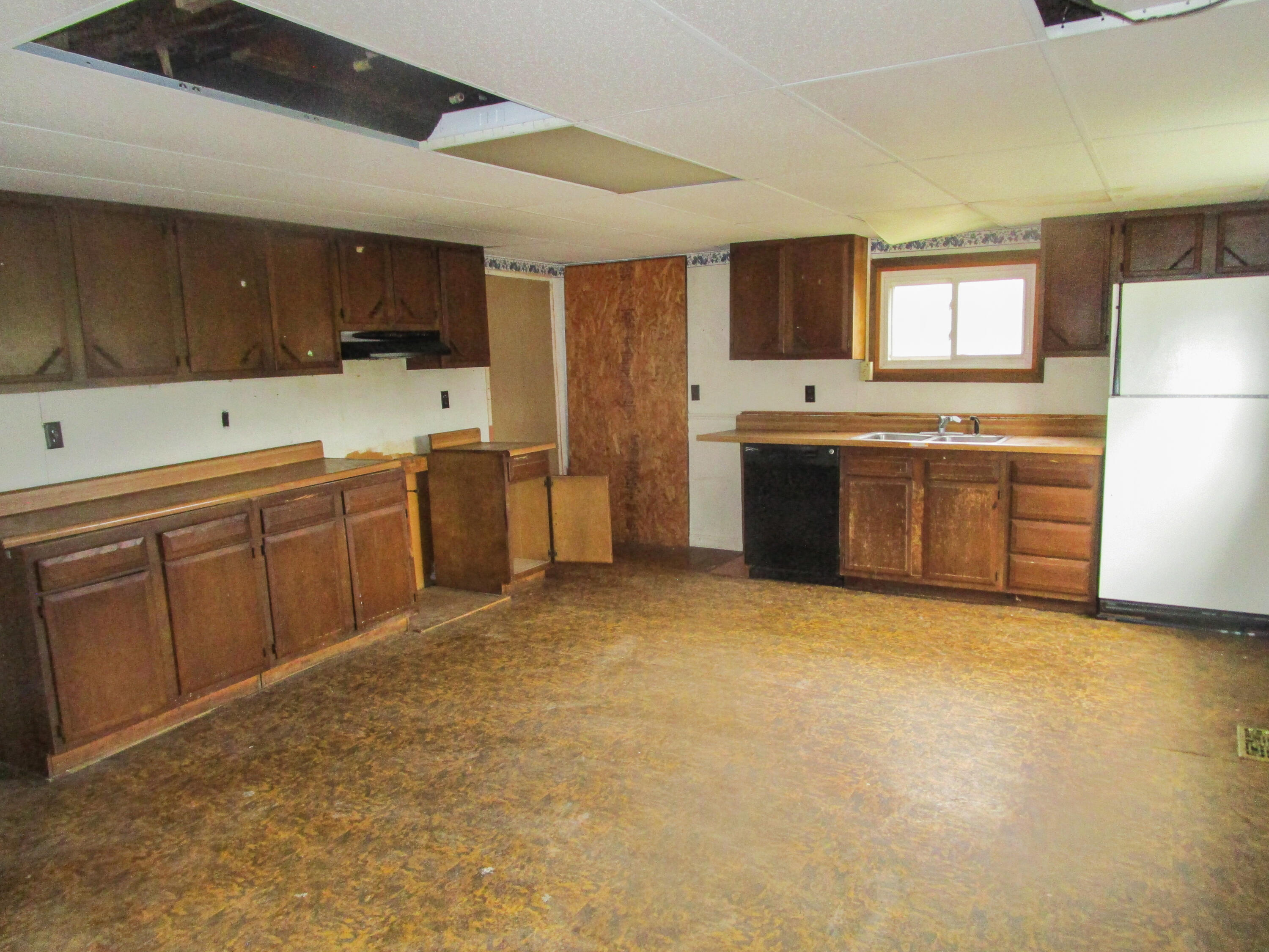 121 Stage Road, Etna, ME 04434 IMG_3965