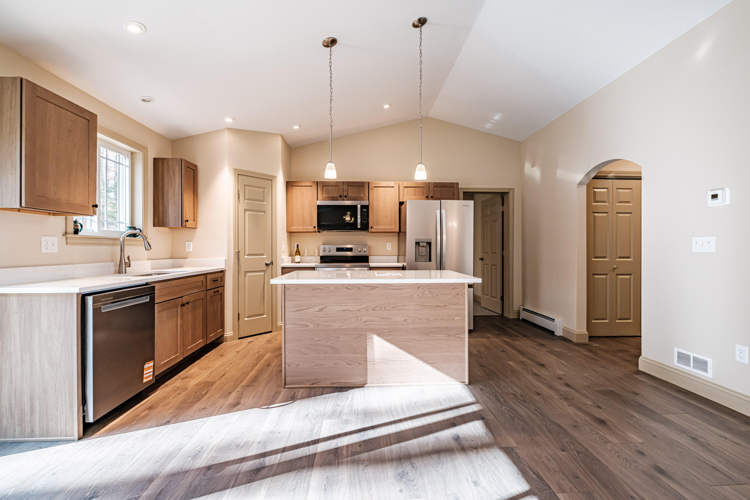 33 Woodbrey Lane, Standish, ME, 04084