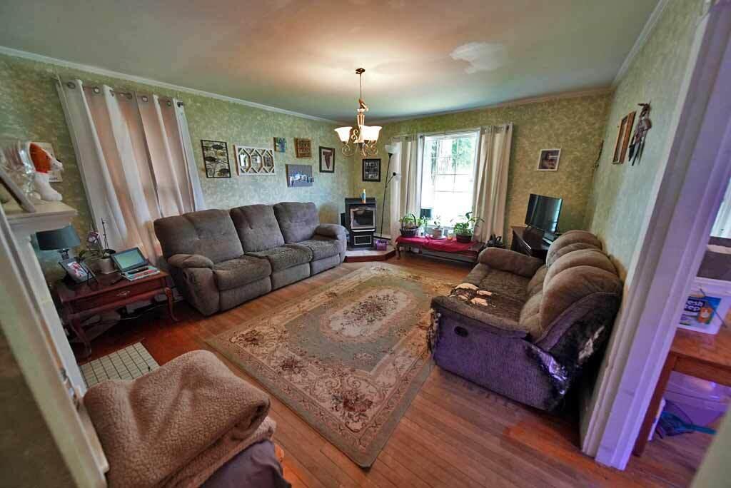 34 Charles Street, Houlton, ME, 04730