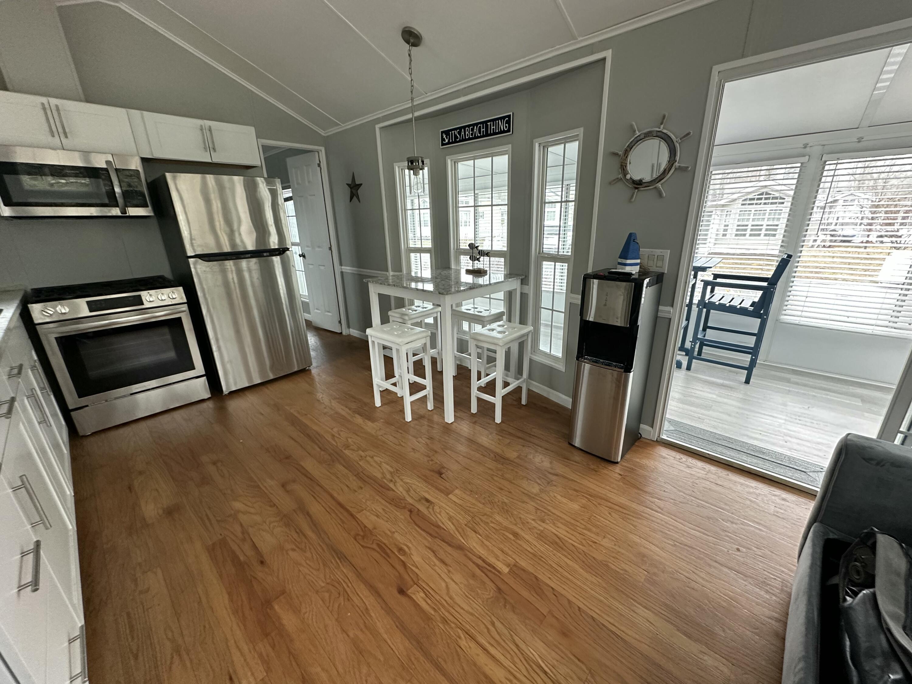 23 College Drive UNIT 527, Wells, ME, 04090