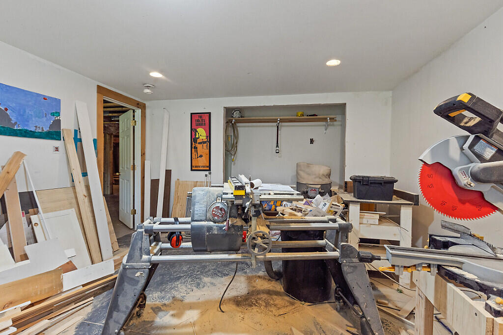 43 Brookside Lane, Freeman Twp, ME, 04983