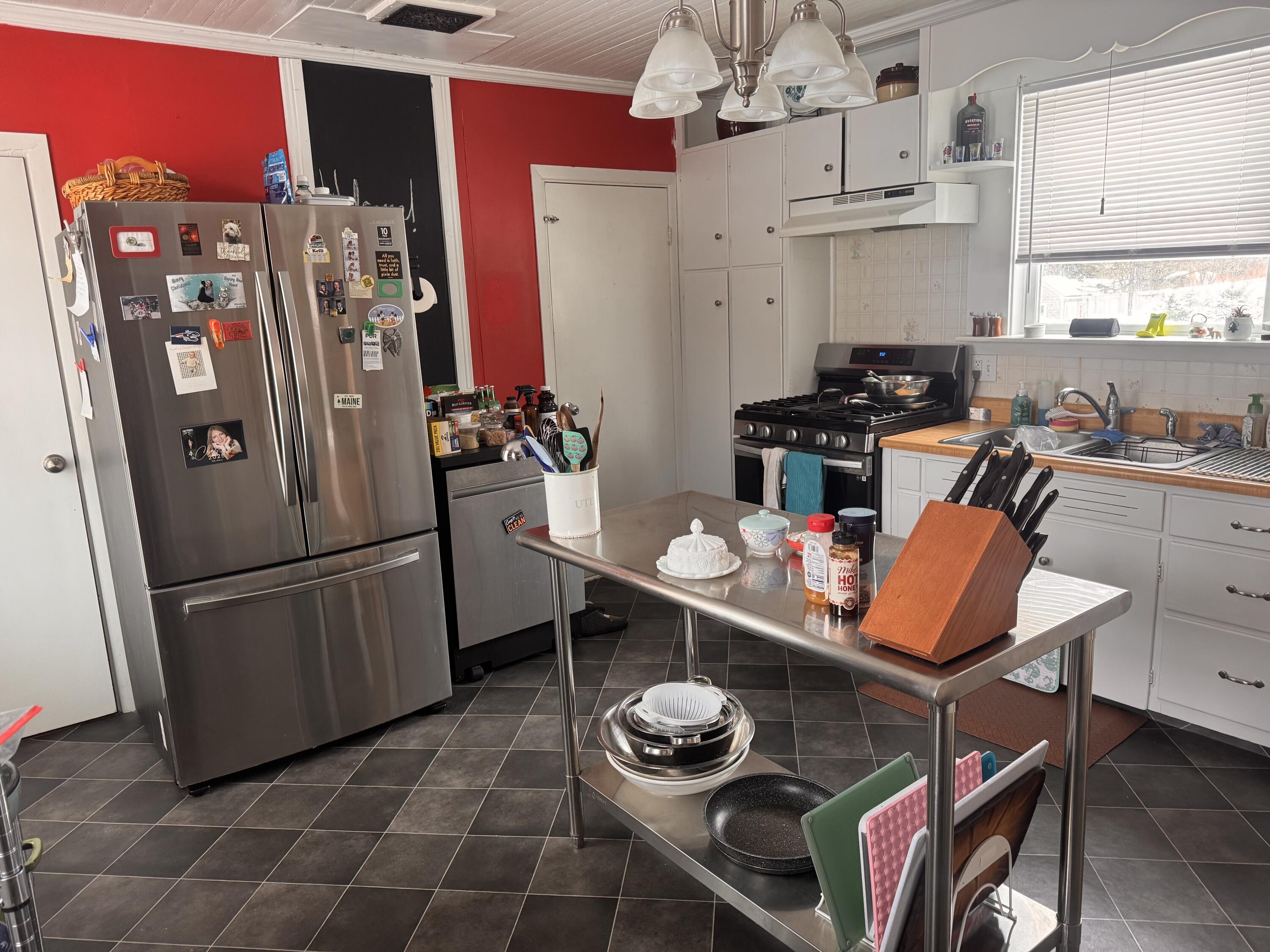 21 Thomas Avenue, Caribou, ME, 04736