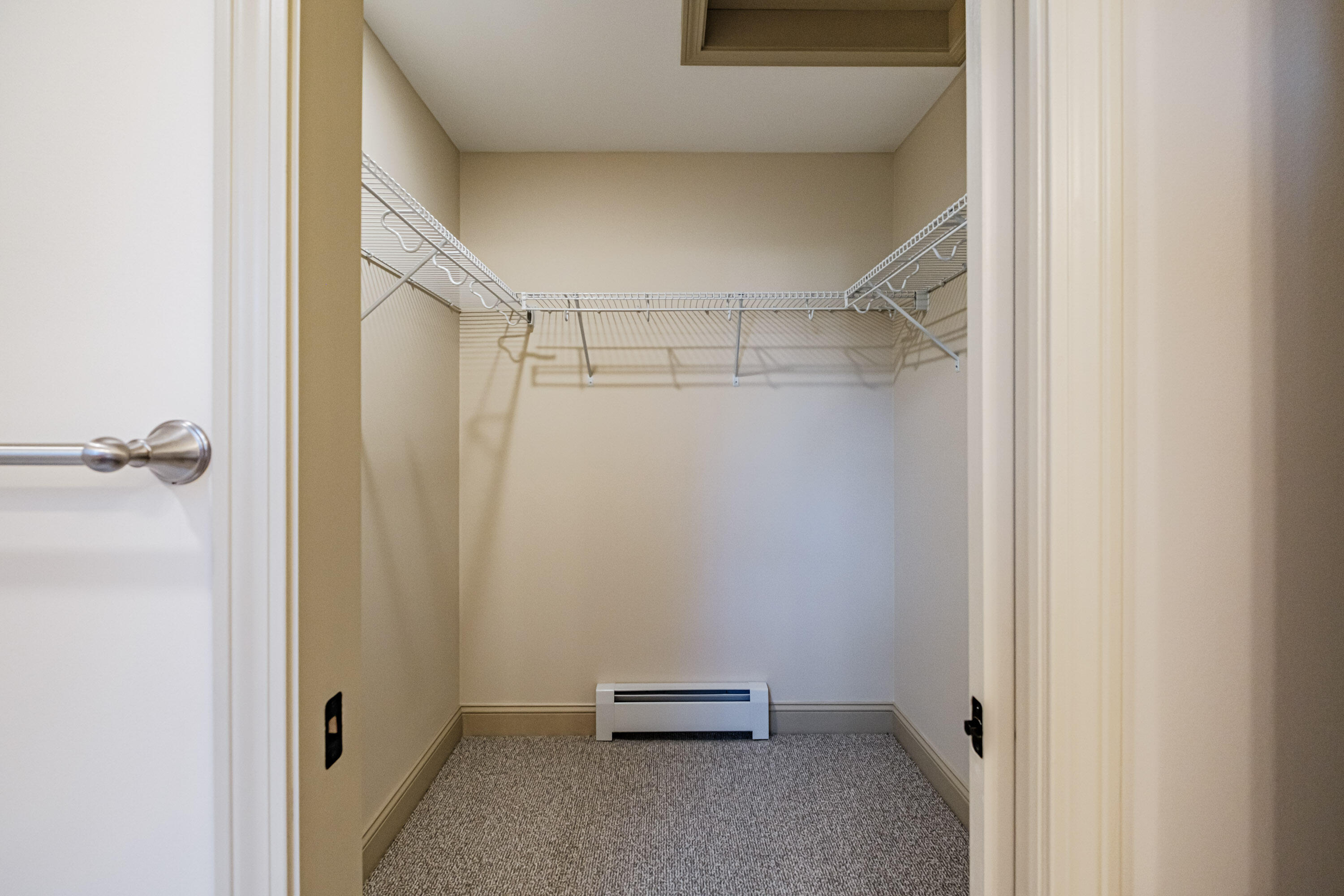 33 Woodbrey Lane, Standish, ME, 04084