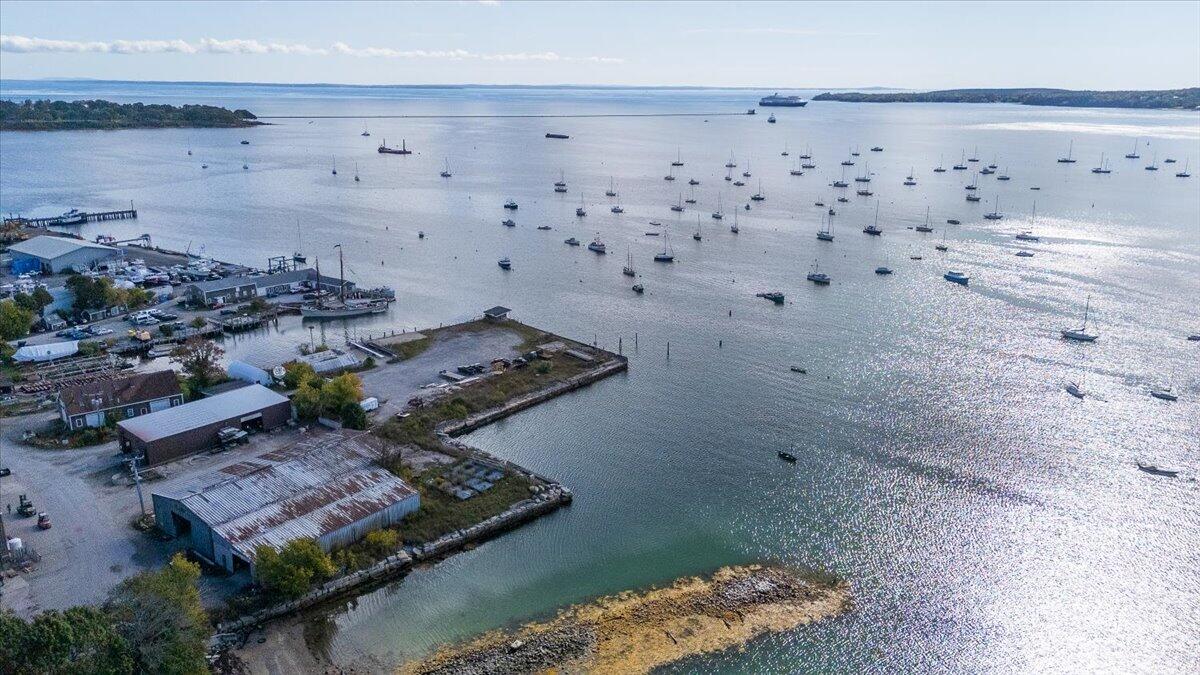 779 Main Street, Rockland, ME, 04841