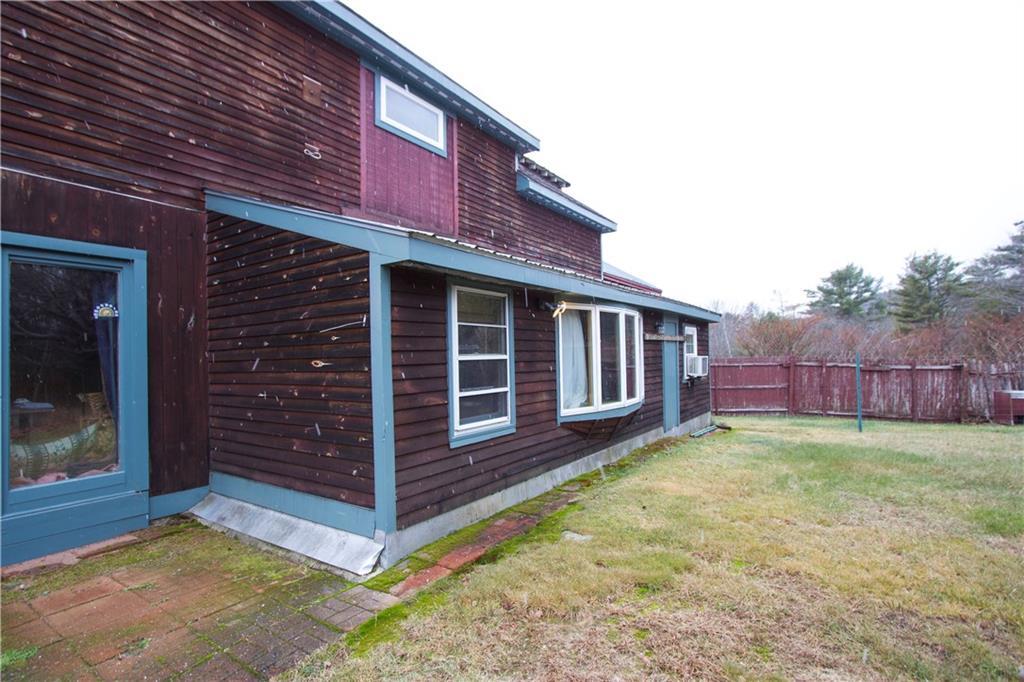 37 N Paris Road, West Paris, ME, 04289-5400