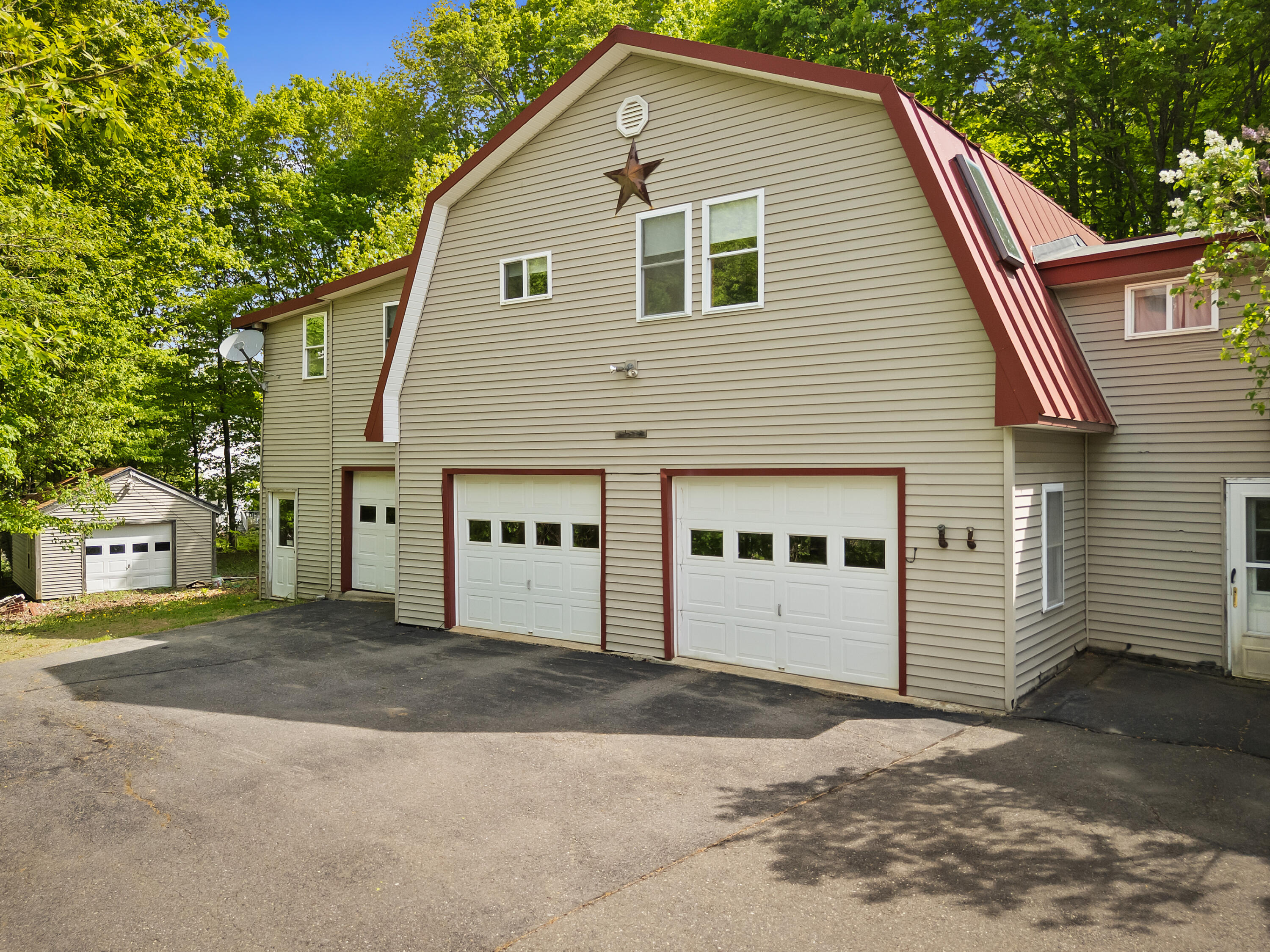28 Main Street Hill 5