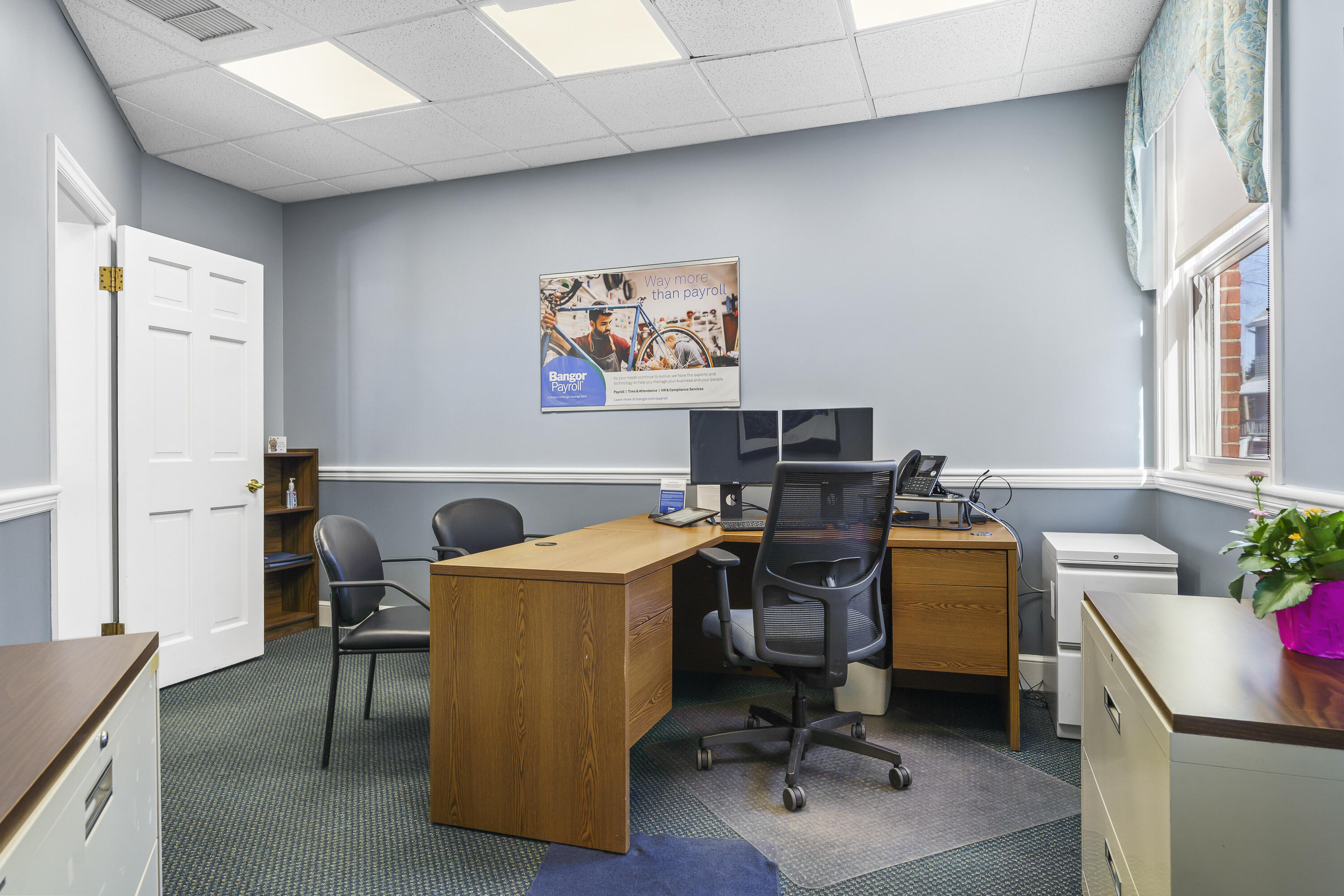 100 Main Street, Damariscotta, ME, 04543