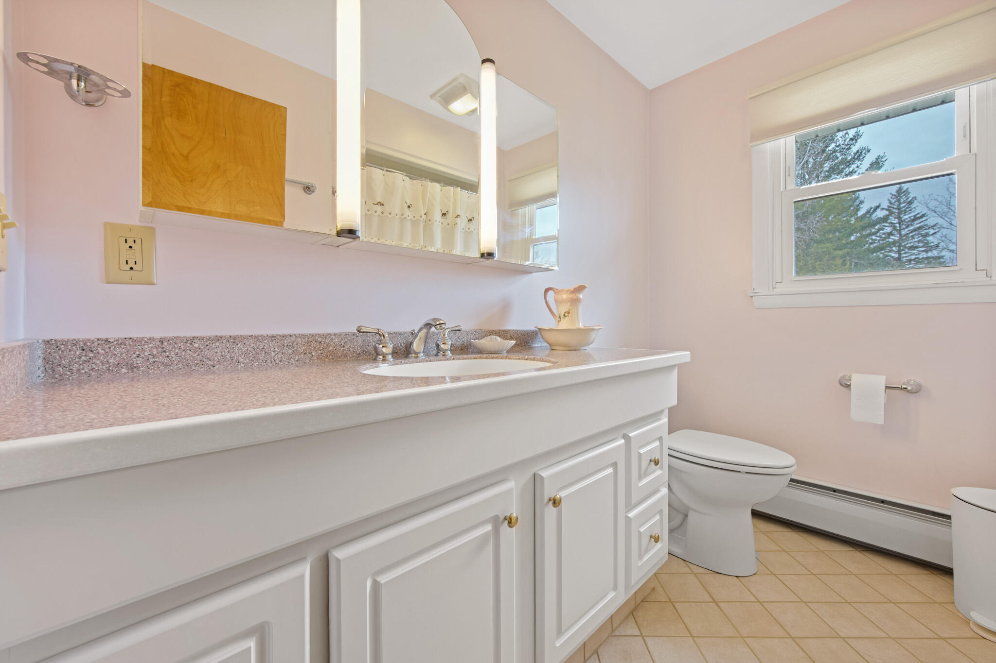 31 Sunset Strip, Brewer, ME, 04412