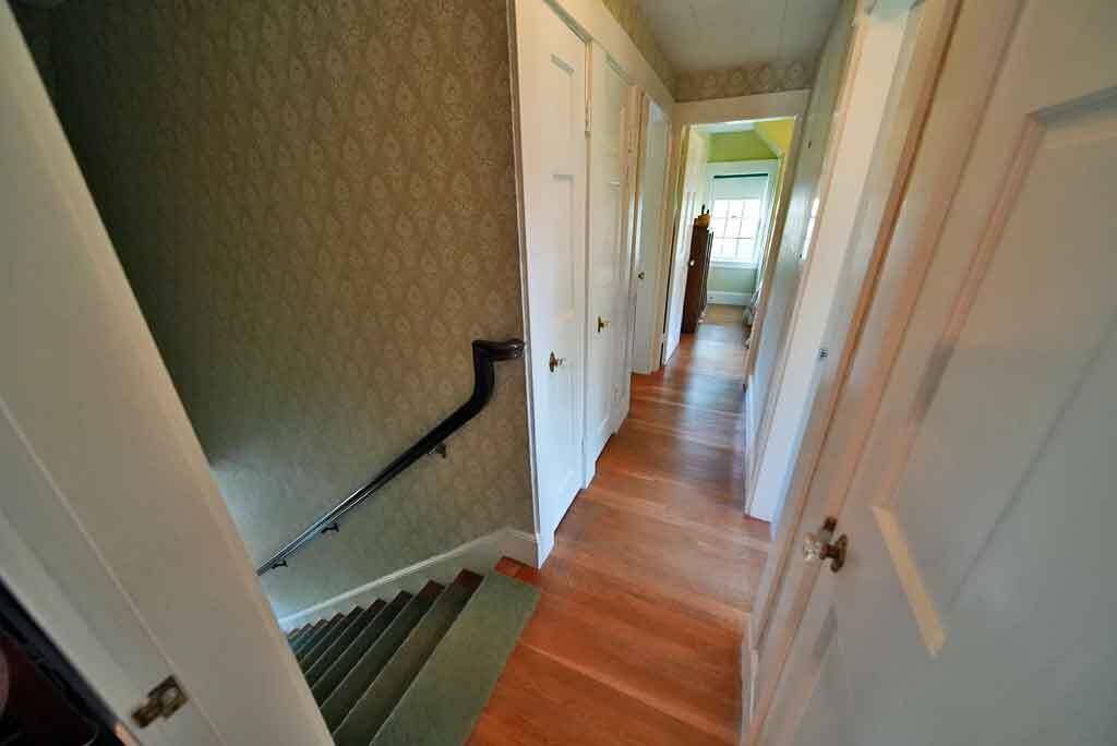 33 Pleasant Street, Houlton, ME, 04730