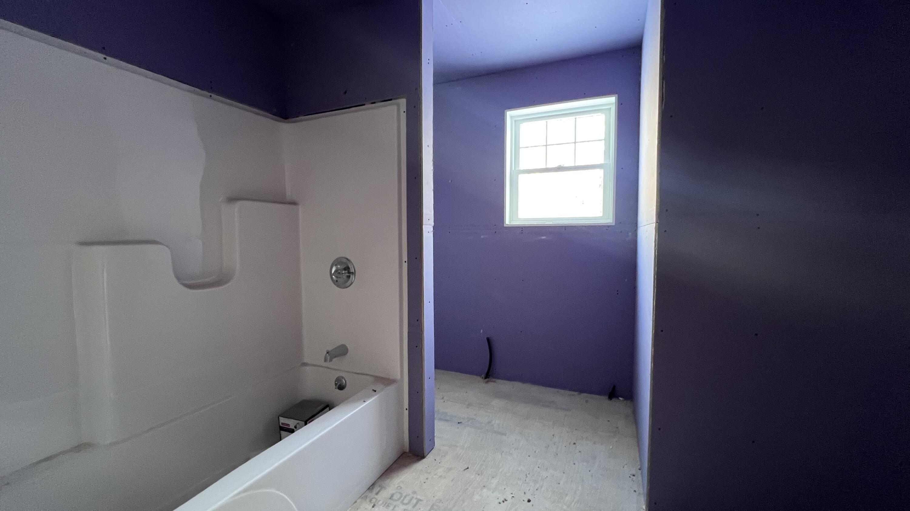 140 Raymond Hill Road, Raymond, ME, 04071