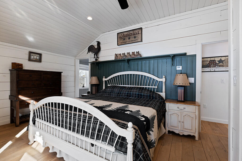 13 Cooper Road, Chesterville, ME, 04938