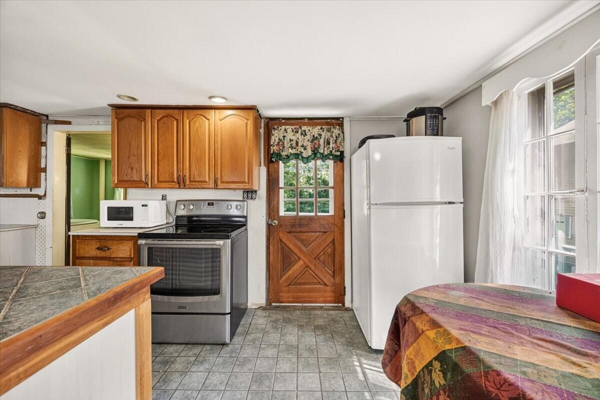 Kit Door-143 Cottage-05